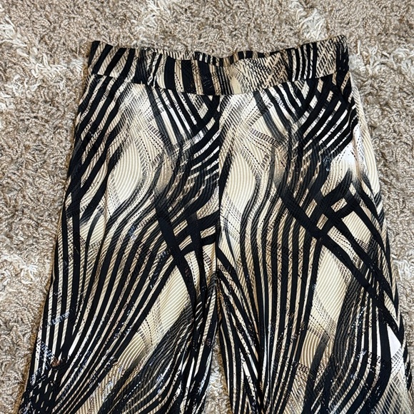 NWT Frank Lyman Design Black & Tan Abstract Print Pants size 8 - Picture 3 of 14